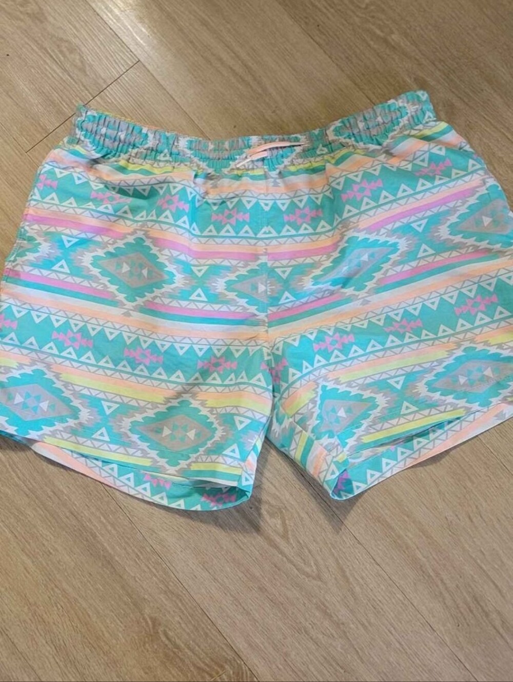 chubbies Pastel Aztec Print Athletic Shorts in Aqua and Peach